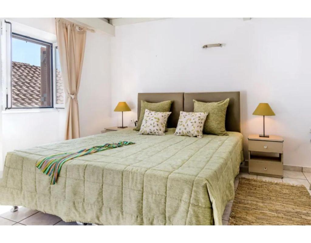 Faye'S Loft Apartment ไกออส ภายนอก รูปภาพ